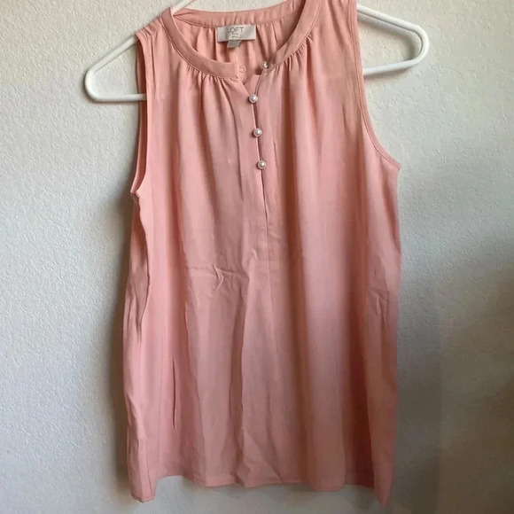 Blush pink top with pearl buttons - Picture 2 of 8
